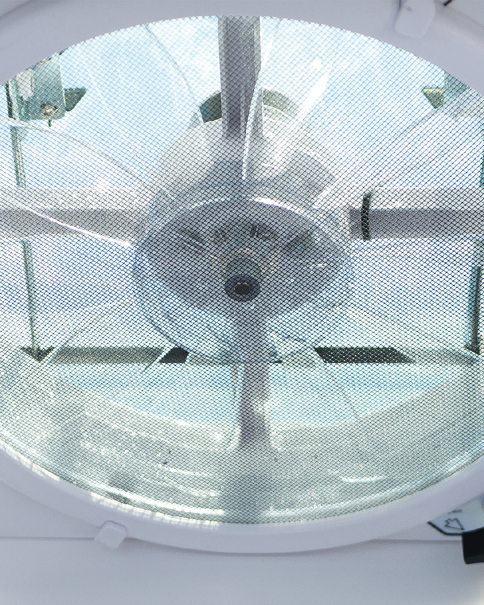 Claraboya 40cm x 40cm turboventilador con cristal 1 Claraboya 40cm x 40cm turboventilador con cristal